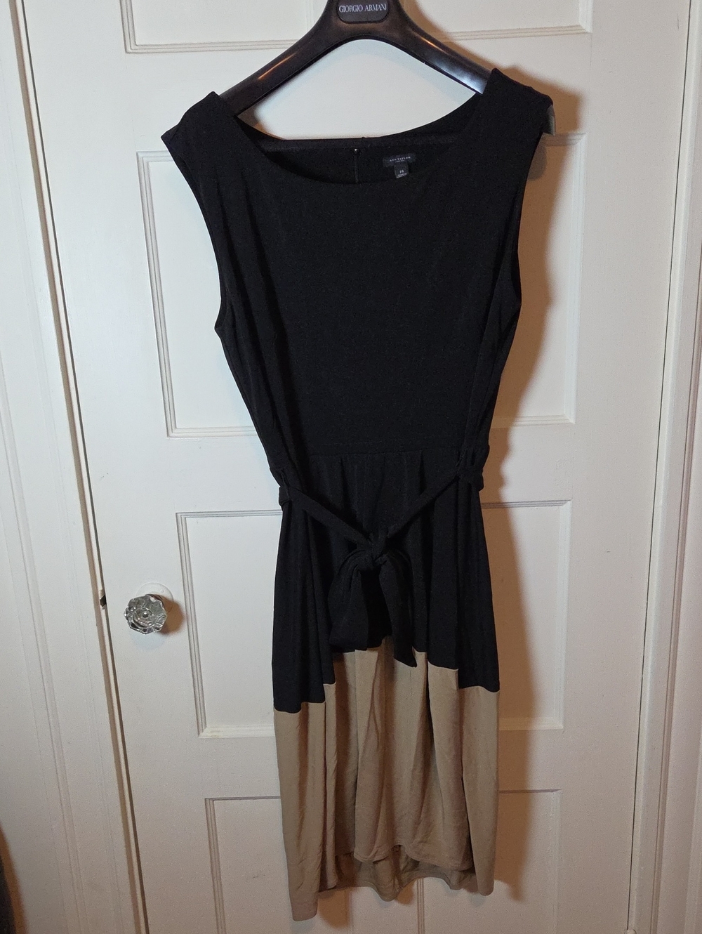 Ann Taylor Bubble Hem Tie Waist Dress In Black/Beige Size 14